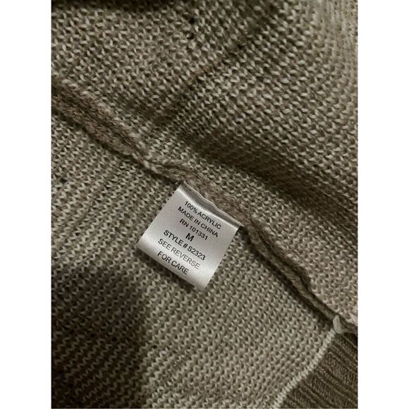 Charlotte Russe Aztec Print Open Front Cardigan Size Medium - Picture 4 of 5